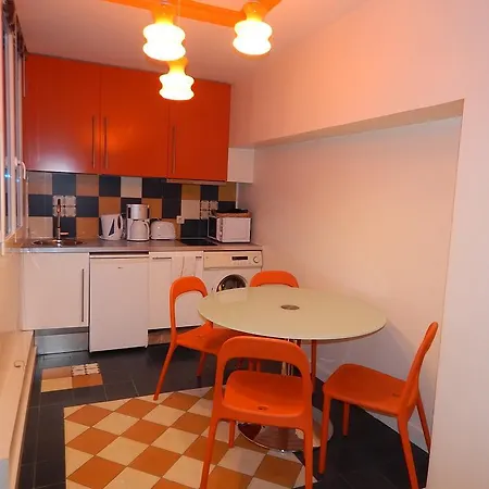 Studio Faubourg Saint Martin2 * Paris